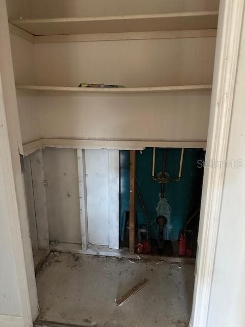 1240 WINDWAY CIRCLE - Interior/Exterior Photo 4 - KISSIMMEE, FL