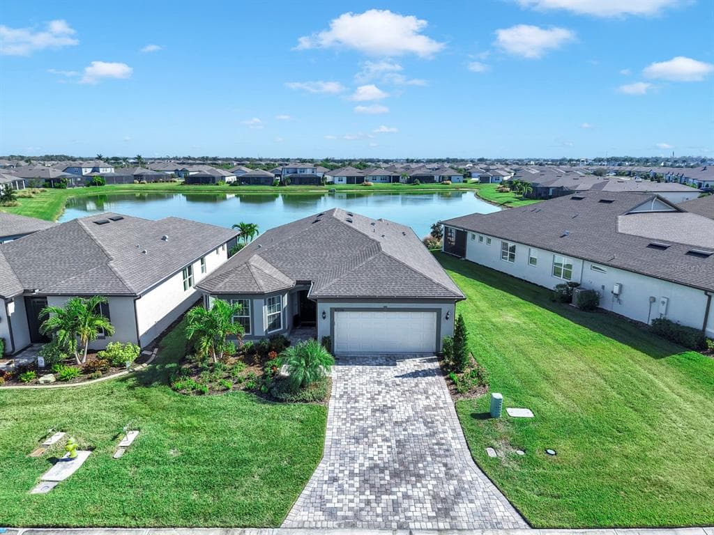 10236 COASTAL SHORES DRIVE - Interior/Exterior Photo 5 - PARRISH, FL