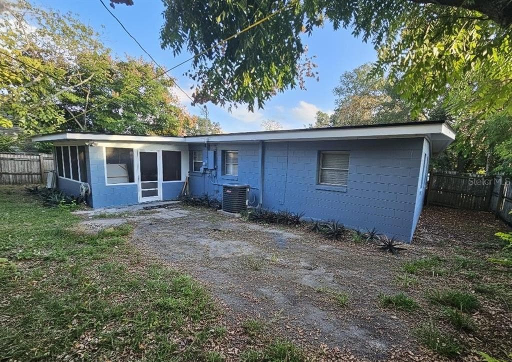 899 LORMANN CIRCLE - Interior/Exterior Photo 5 - LONGWOOD, FL