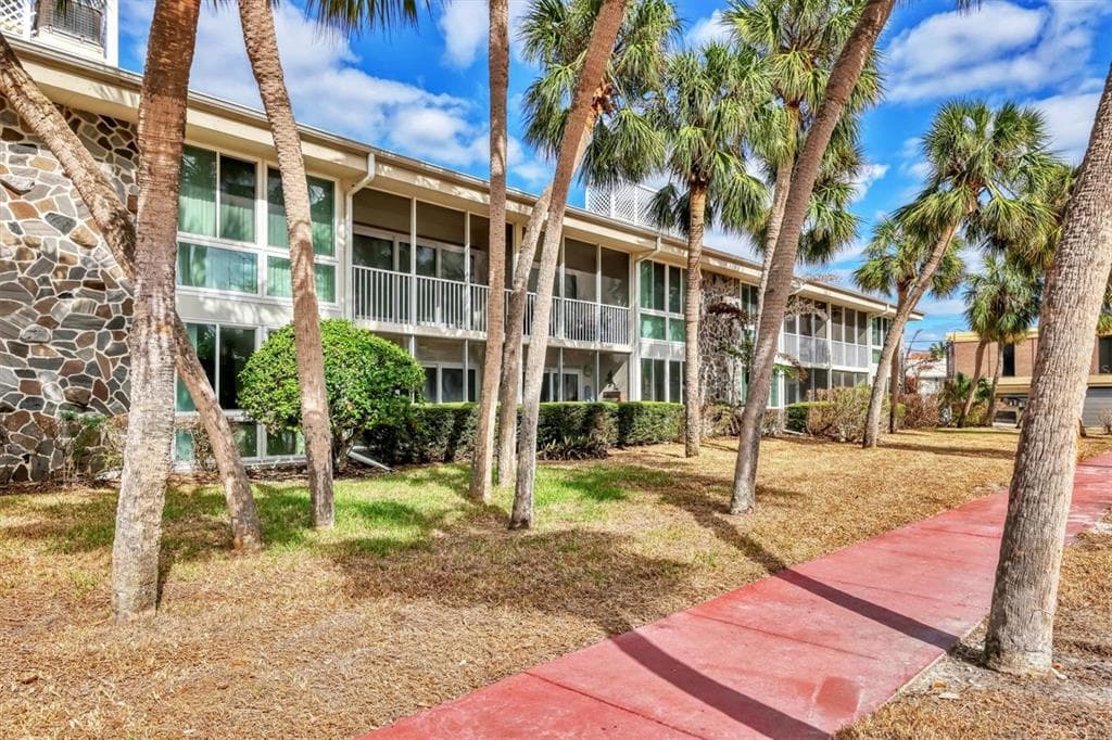 500 S WASHINGTON DRIVE UNIT 25B - Interior/Exterior Photo 2 - SARASOTA, FL
