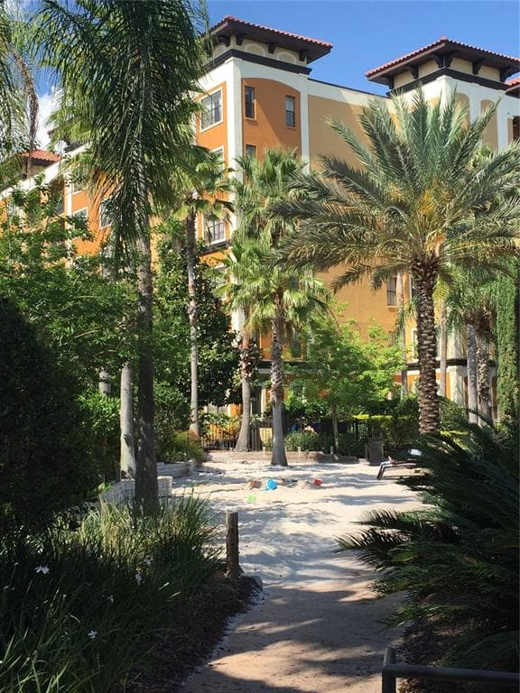 12521 FLORIDAYS RESORT DRIVE - Interior/Exterior Photo 5 - ORLANDO, FL