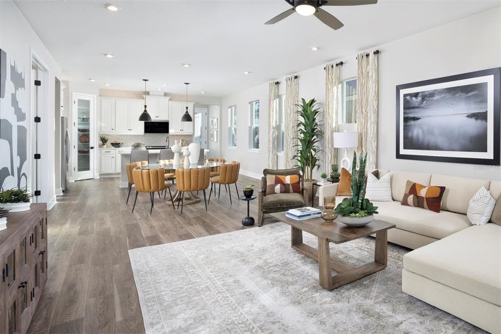 11204 LIVEWELL COURT - Interior/Exterior Photo 4 - VENICE, FL