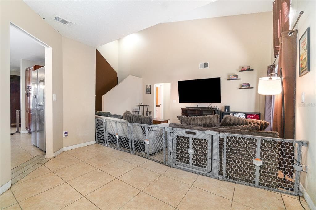 2664 HORSESHOE BAY DRIVE - Interior/Exterior Photo 4 - KISSIMMEE, FL