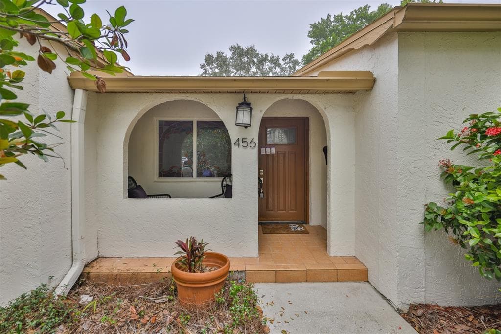 456 RAFAEL BOULEVARD NE - Interior/Exterior Photo 4 - ST PETERSBURG, FL