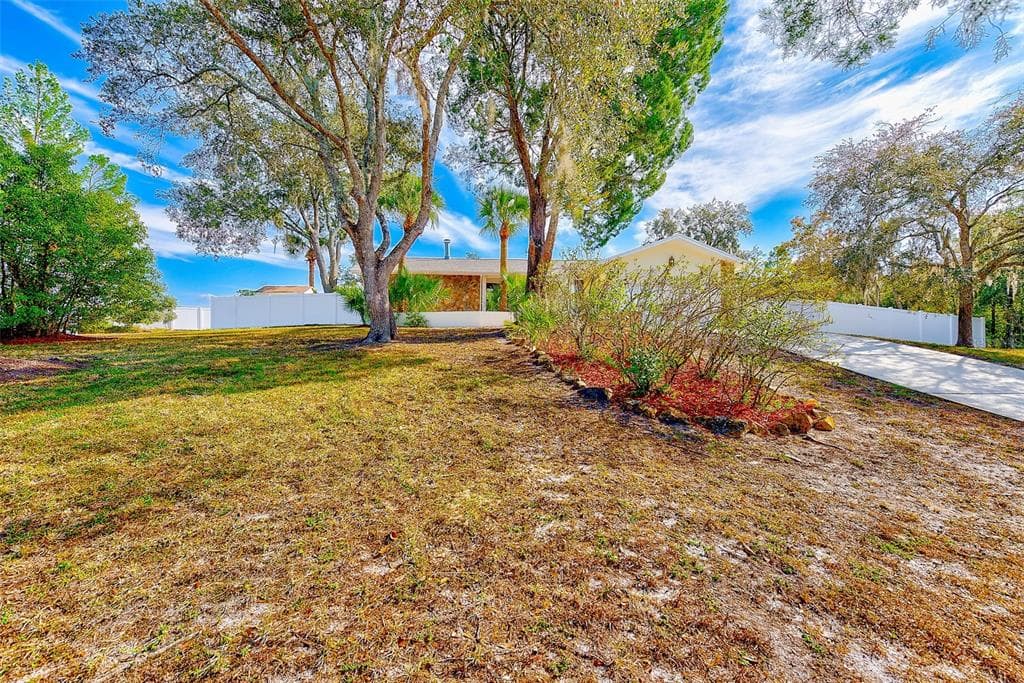 9954 SWEET BAY COURT - Interior/Exterior Photo 3 - NEW PORT RICHEY, FL