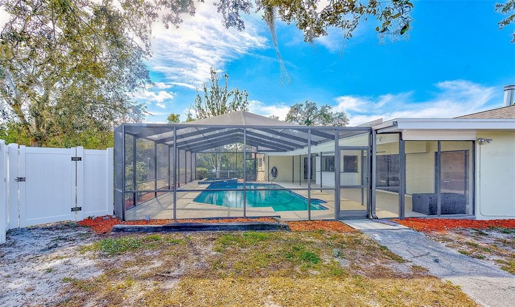 9954 SWEET BAY COURT - Interior/Exterior Photo 5 - NEW PORT RICHEY, FL