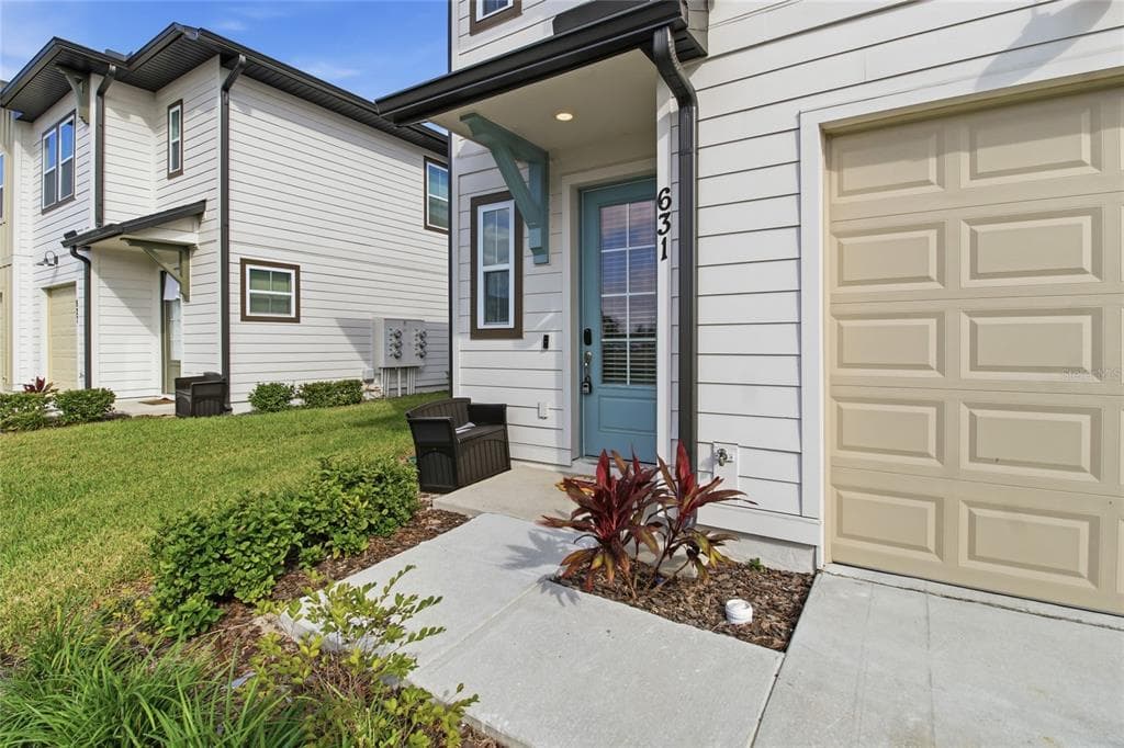 631 LONGBOAT DRIVE - Interior/Exterior Photo 4 - DAVENPORT, FL