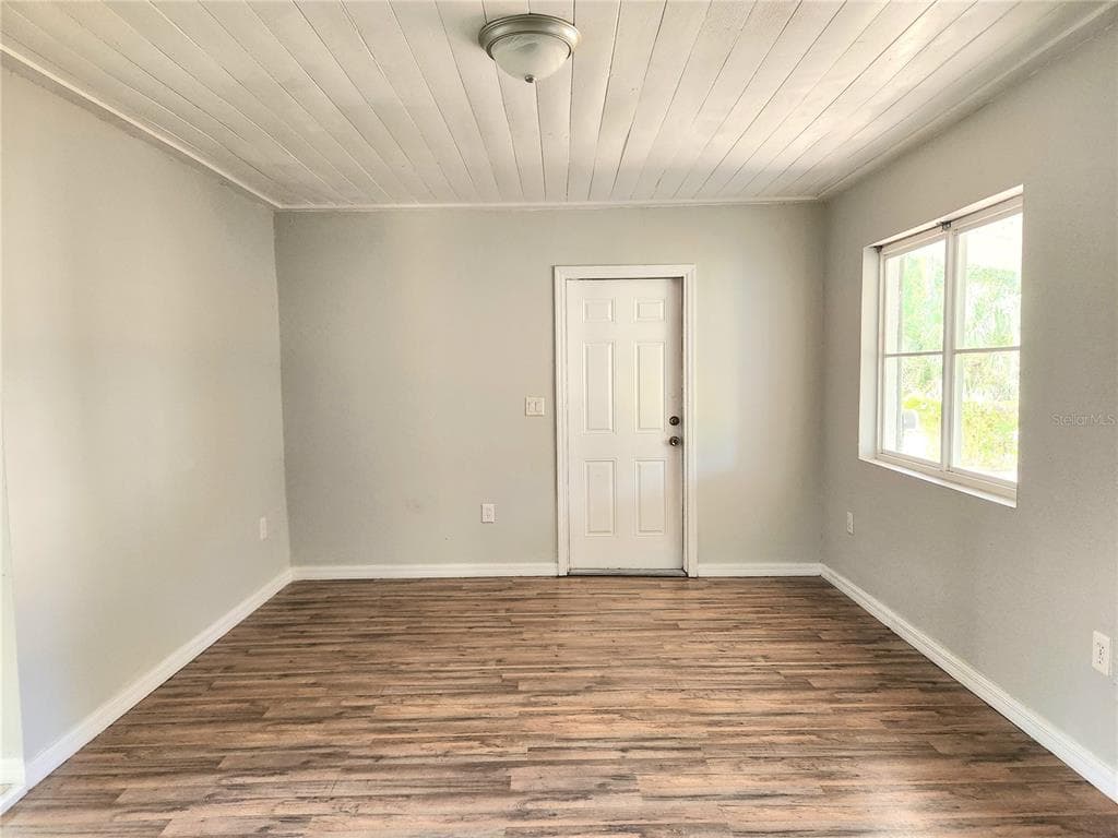 4615 N 38TH STREET - Interior/Exterior Photo 4 - TAMPA, FL