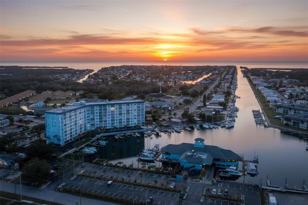 4939 FLORAMAR TERRACE UNIT 312