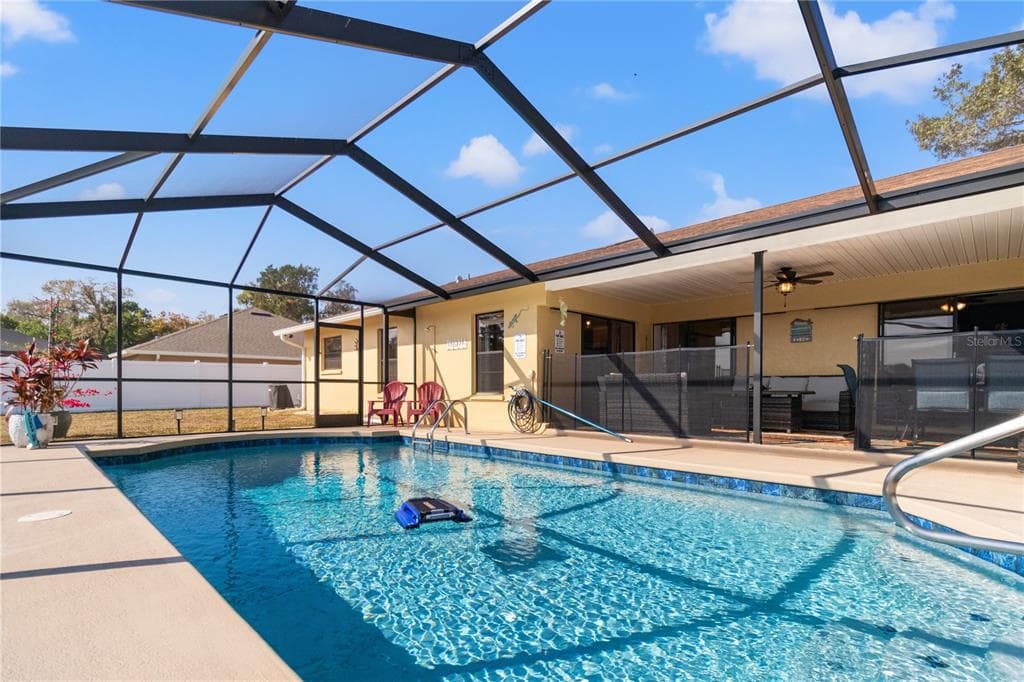 488 FIELDSTONE LANE - Interior/Exterior Photo 5 - SPRING HILL, FL