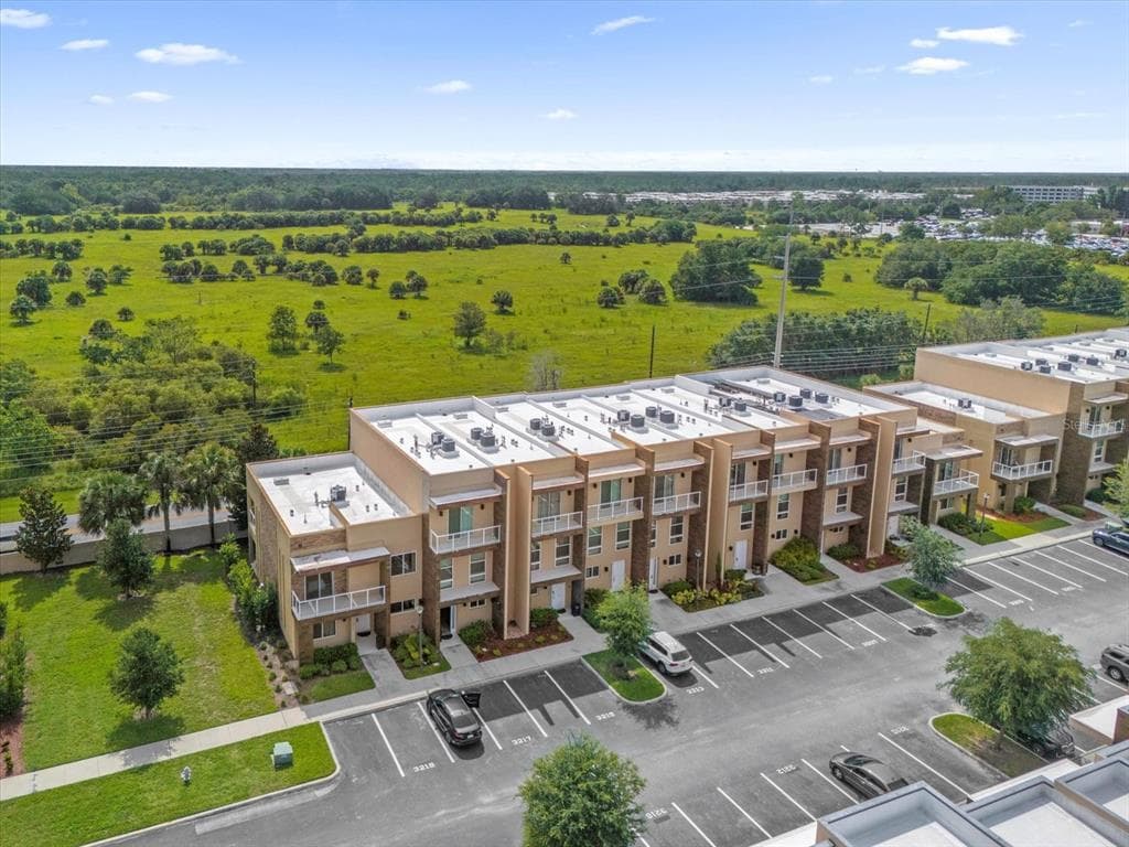 3215 BRASILIA AVENUE - Interior/Exterior Photo 4 - KISSIMMEE, FL