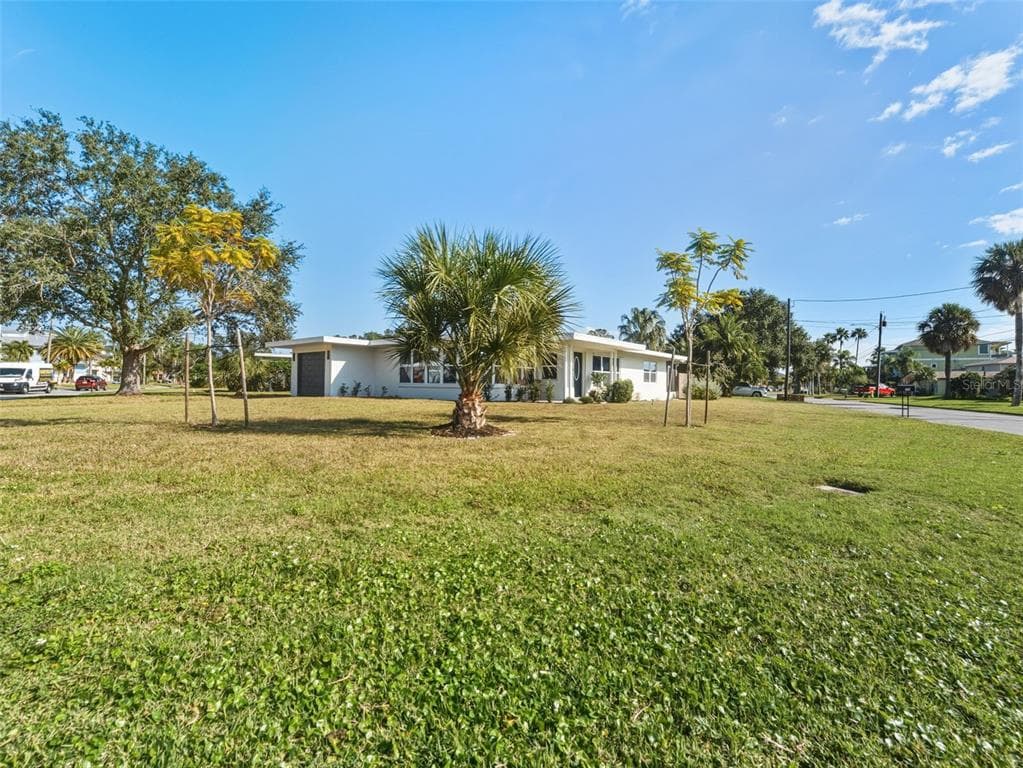 520 BAYWOOD DRIVE S - Interior/Exterior Photo 4 - DUNEDIN, FL