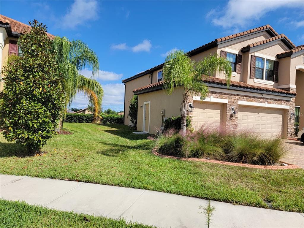 3969 AQUILLA DRIVE - Interior/Exterior Photo 4 - LAKELAND, FL