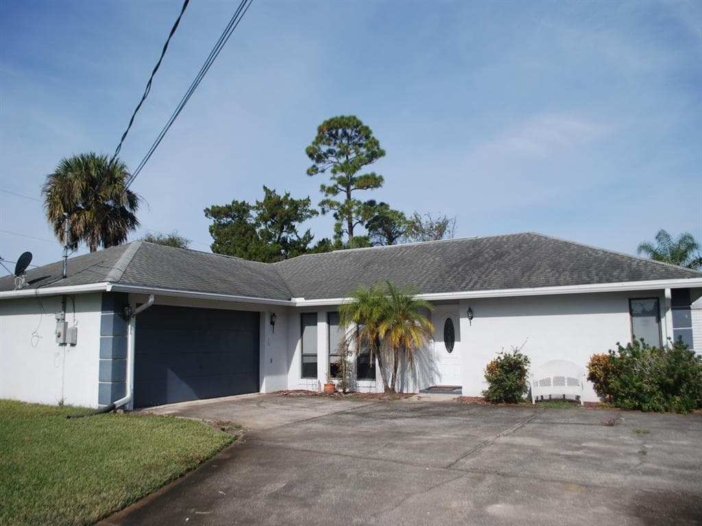117 POINCIANA ROAD