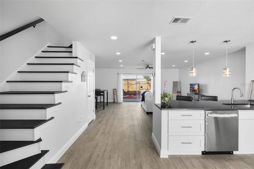 13952 FLETCHERS MILL DRIVE - Interior/Exterior Photo 3 - TAMPA, FL