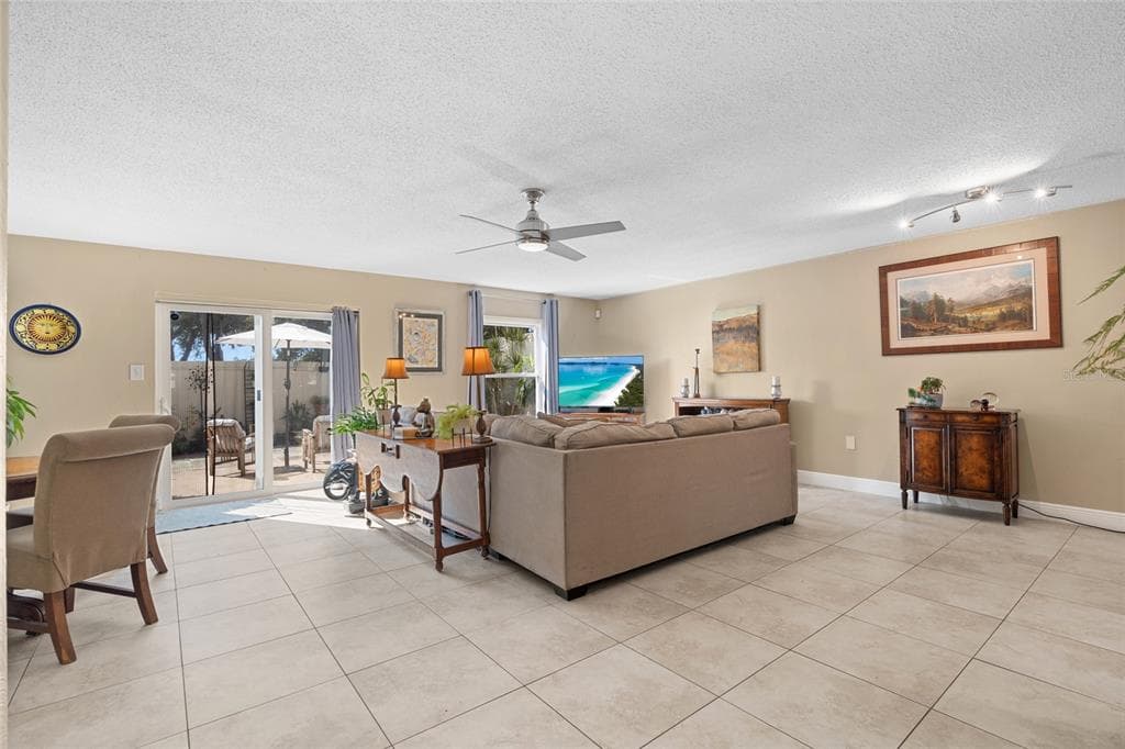 2700 BAYSHORE BOULEVARD UNIT 1D - Interior/Exterior Photo 3 - DUNEDIN, FL