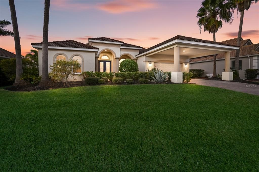 4721 MAINSAIL DRIVE - Interior/Exterior Photo 2 - BRADENTON, FL