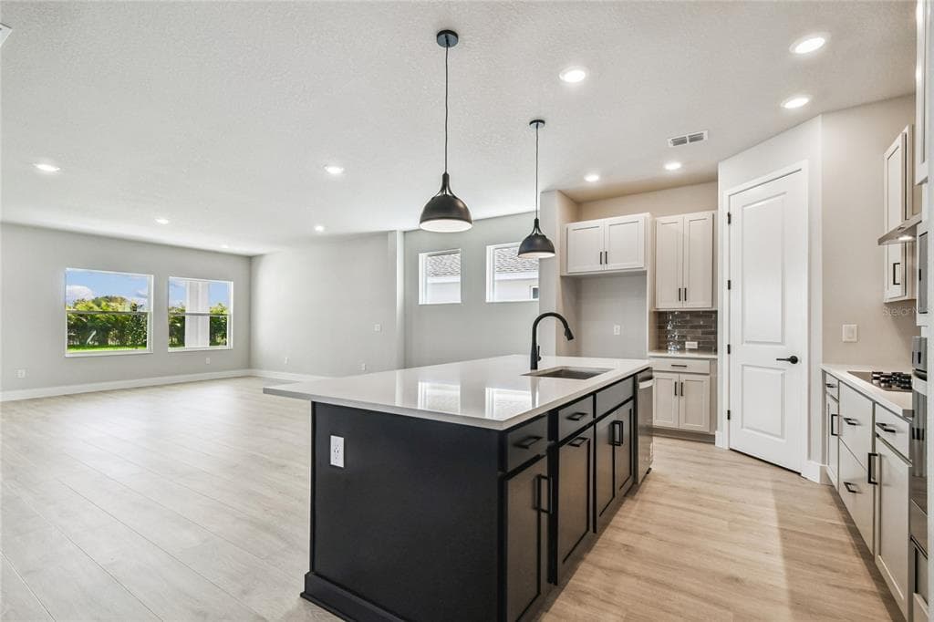 11743 FULL MOON LOOP - Interior/Exterior Photo 5 - PARRISH, FL