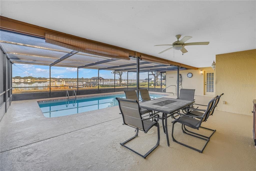 11126 HARBORSIDE DRIVE - Interior/Exterior Photo 4 - LARGO, FL