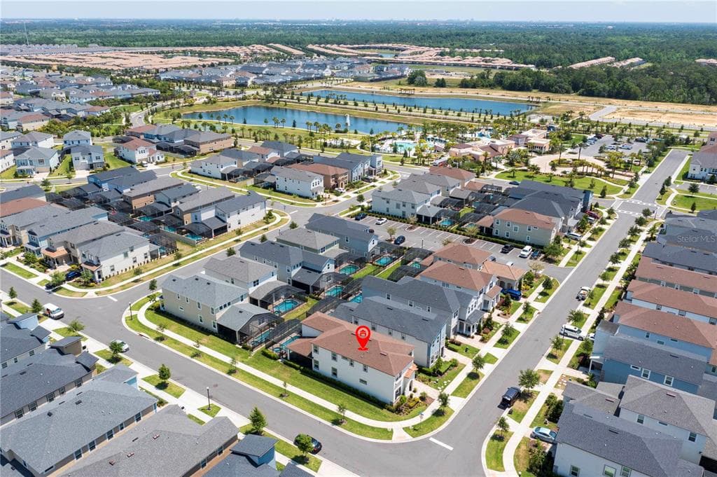 9039 PELICAN COVE TRACE - Interior/Exterior Photo 5 - KISSIMMEE, FL