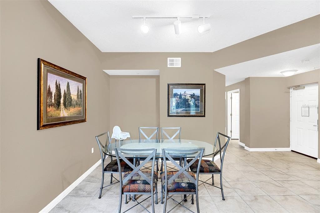 8601 WORLDQUEST BOULEVARD UNIT 3102 - Interior/Exterior Photo 4 - ORLANDO, FL