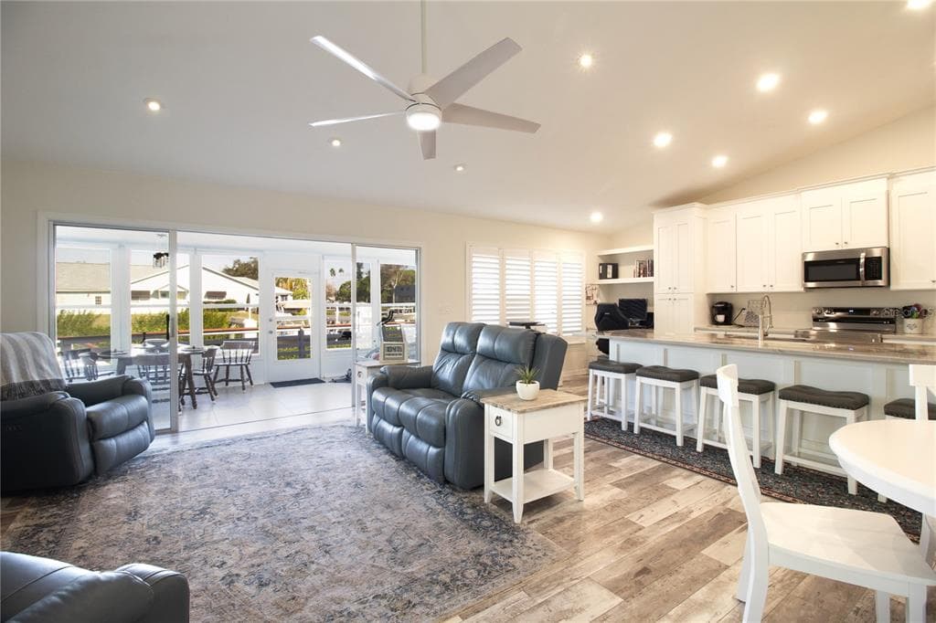 14609 LORIDAWN DRIVE UNIT 4 - Interior/Exterior Photo 4 - SEMINOLE, FL