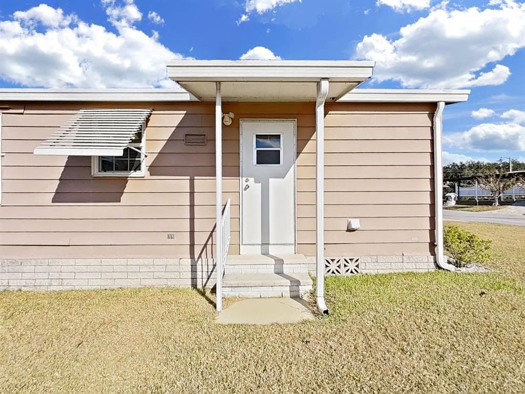 1758 FOX HILL DR - Interior/Exterior Photo 2 - LAKELAND, FL