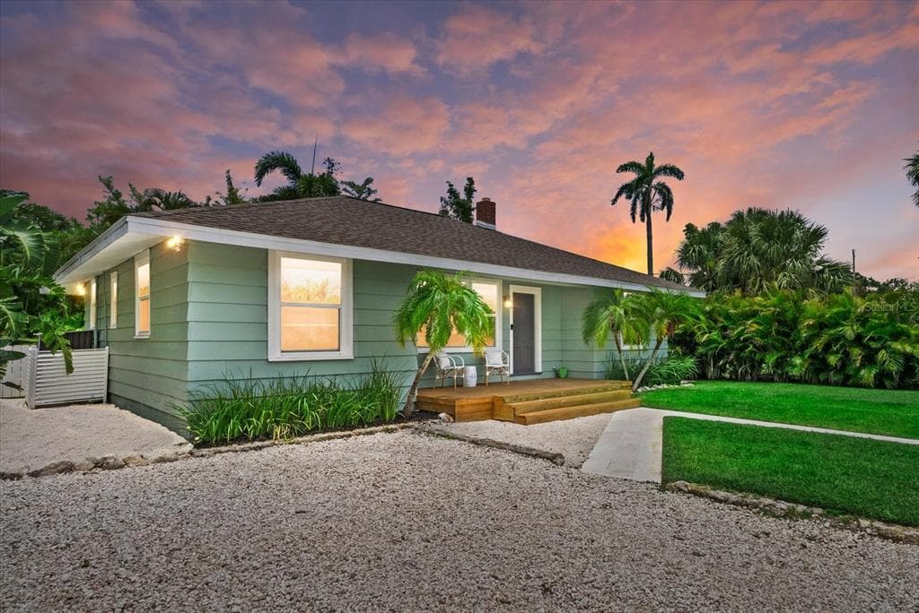 1051 INDIAN BEACH DRIVE - Interior/Exterior Photo 4 - SARASOTA, FL