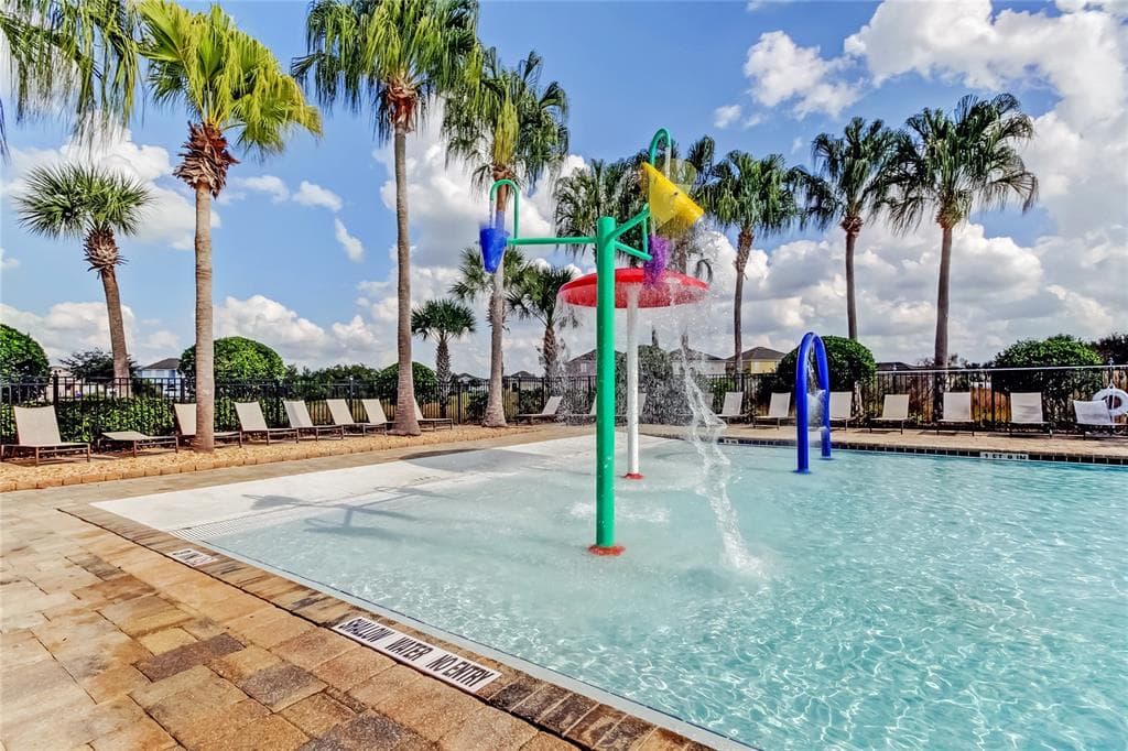 3845 RORY POND COURT - Interior/Exterior Photo 4 - LAKELAND, FL