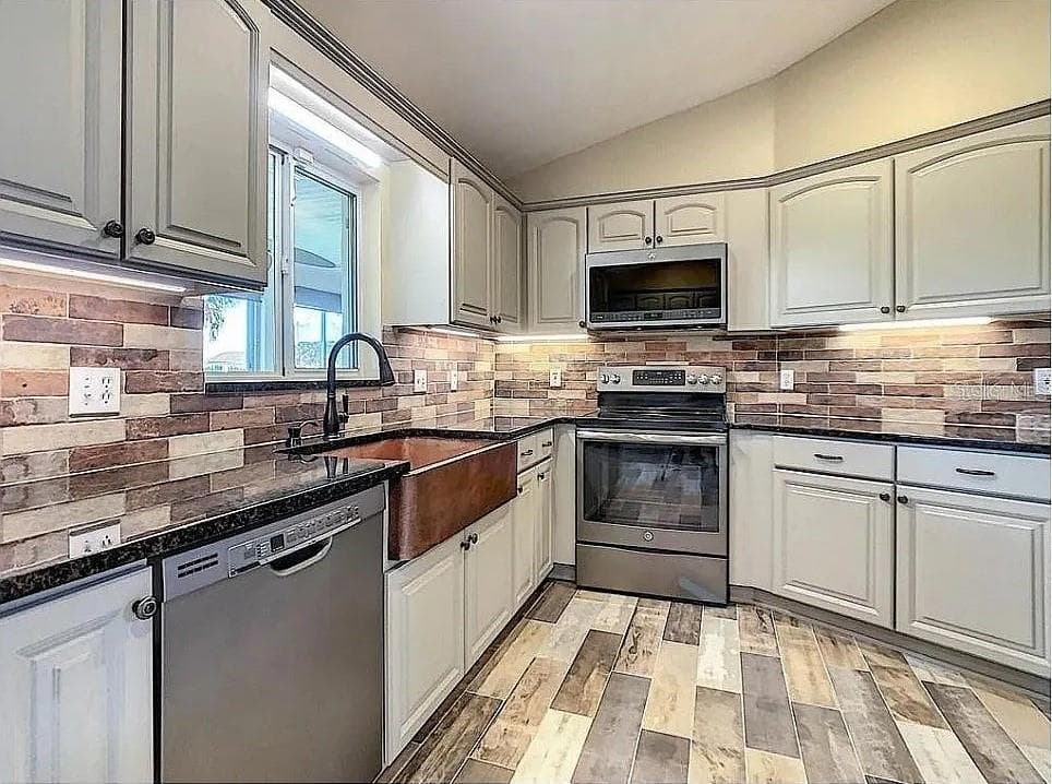 2445 NW 53RD AVENUE ROAD - Interior/Exterior Photo 2 - OCALA, FL