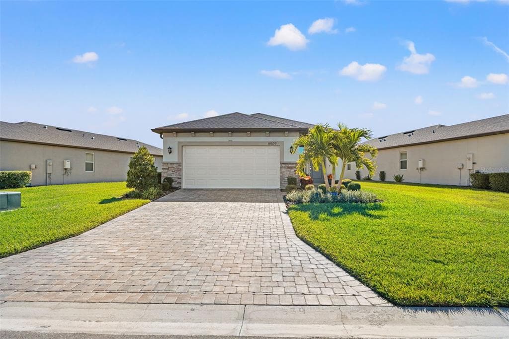 8509 OCEAN TIDES COVE - Interior/Exterior Photo 2 - PARRISH, FL