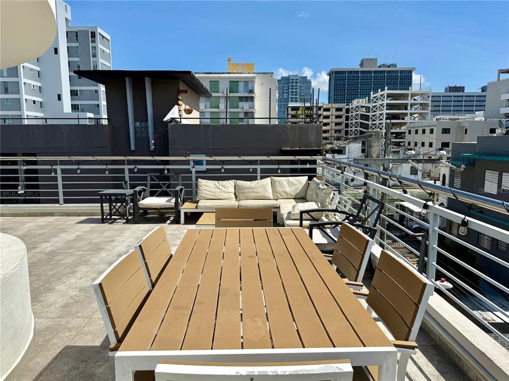 1105 RIBOT UNIT 4 - Interior/Exterior Photo 2 - SAN JUAN, PR