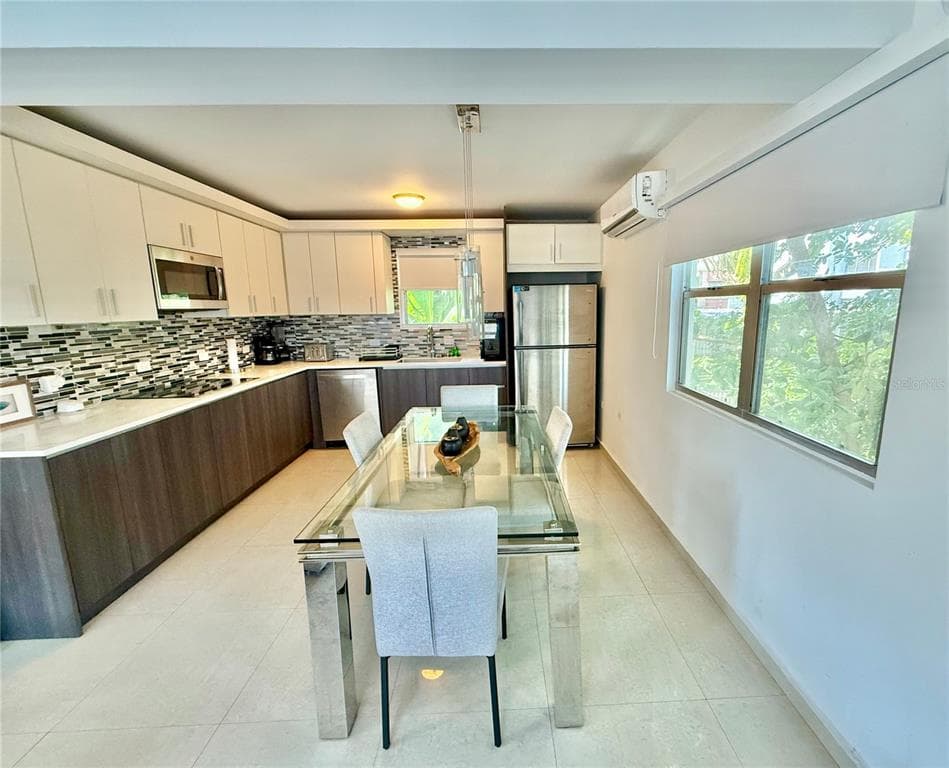 1105 RIBOT UNIT 4 - Interior/Exterior Photo 5 - SAN JUAN, PR