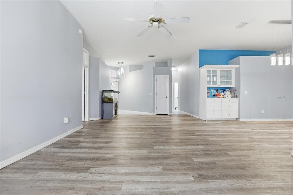 336 FERNHILL DRIVE - Interior/Exterior Photo 5 - DEBARY, FL