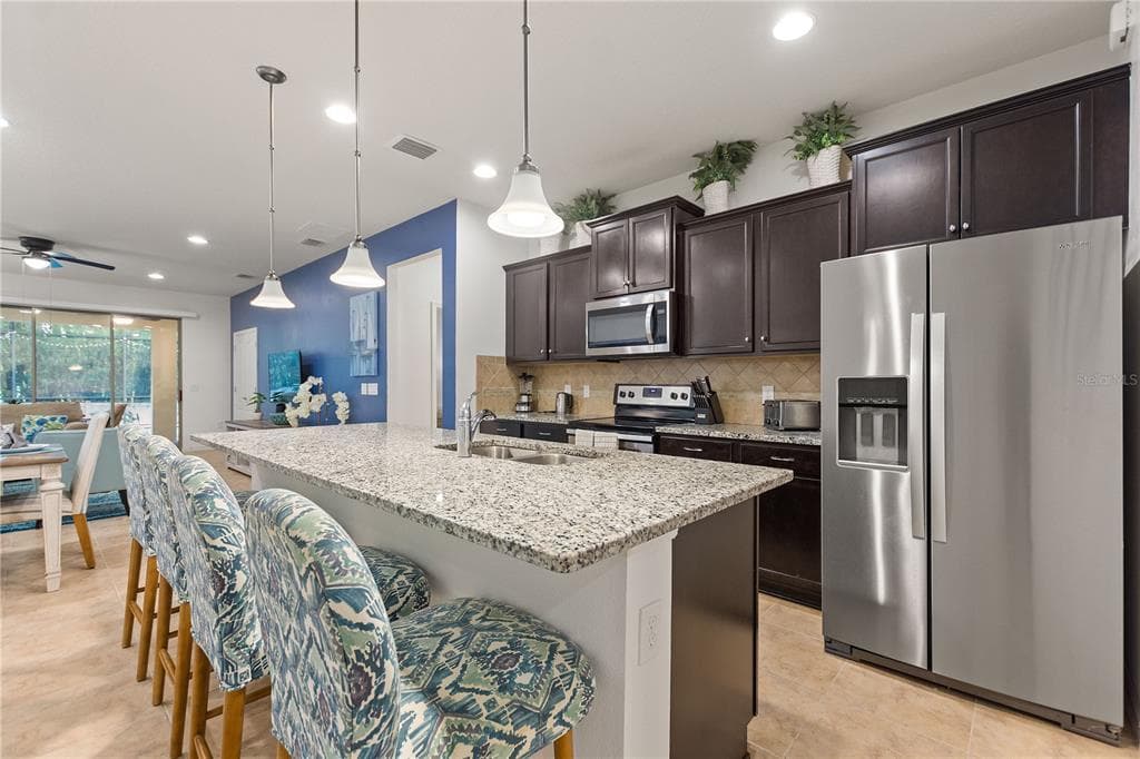 1861 NICE CT - Interior/Exterior Photo 3 - KISSIMMEE, FL