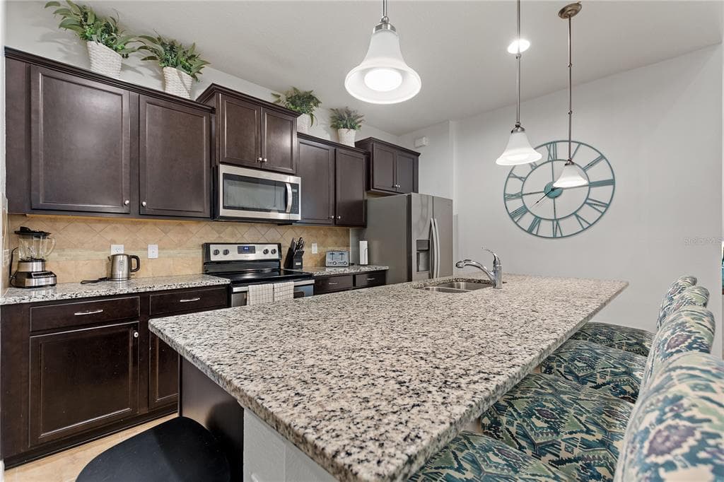 1861 NICE CT - Interior/Exterior Photo 5 - KISSIMMEE, FL