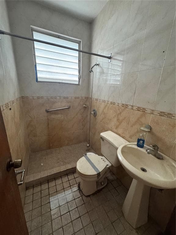 1685 C/ SANTA INÉS - Interior/Exterior Photo 3 - SAN JUAN, PR