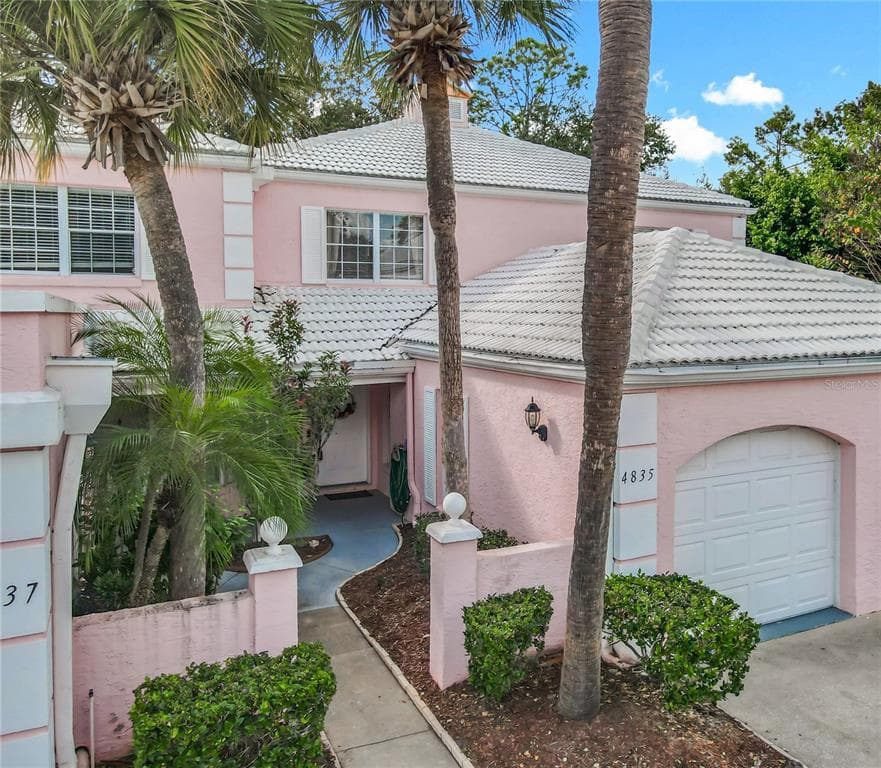 4835 WALDEN CIR UNIT 10