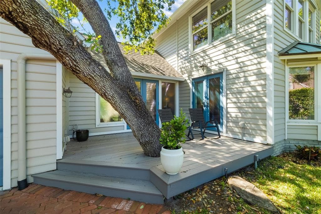 1434 LADUE LANE - Interior/Exterior Photo 5 - SARASOTA, FL