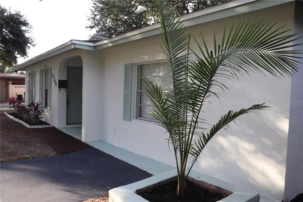 4749 VARGAS STREET - Interior/Exterior Photo 5 - ORLANDO, FL