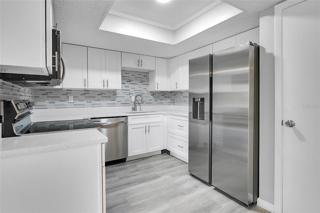 513 FAIRWAYS LANE UNIT B - Interior/Exterior Photo 3 - OCALA, FL