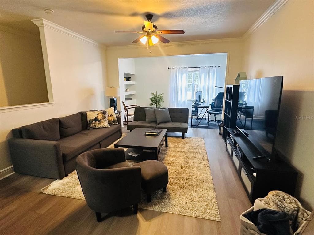 1300 EASTERN PECAN PLACE UNIT 208 - Interior/Exterior Photo 3 - WINTER GARDEN, FL