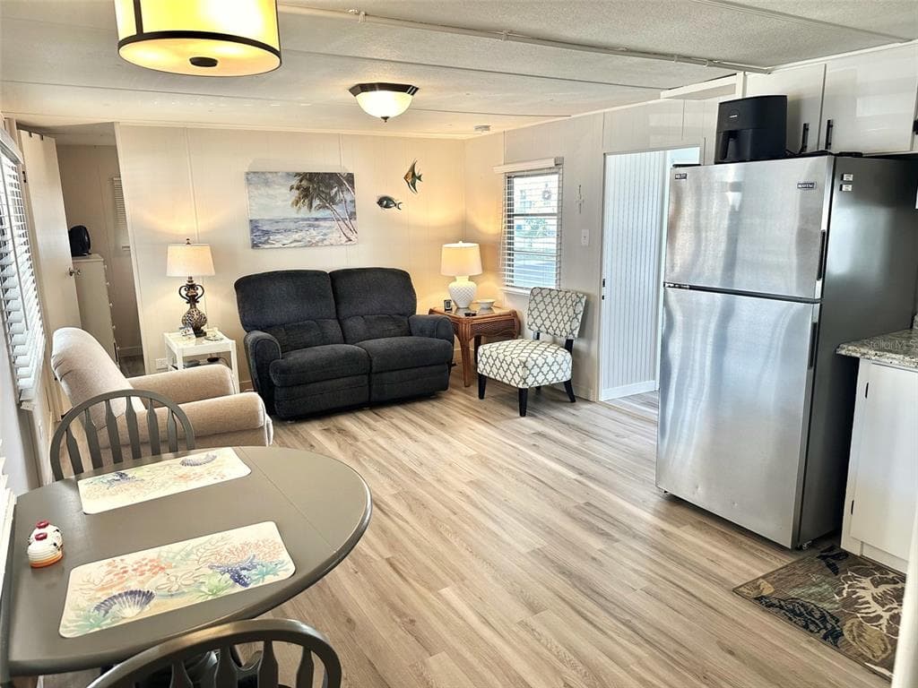 11111 101ST STREET UNIT 100 - Interior/Exterior Photo 3 - LARGO, FL