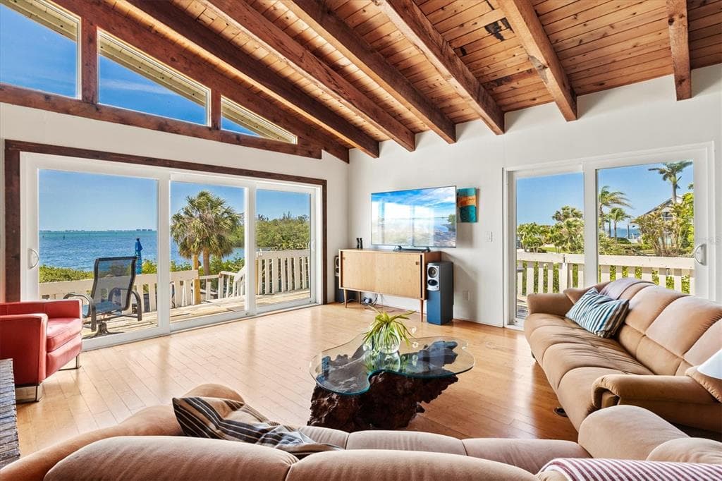 6928 26TH STREET W - Interior/Exterior Photo 4 - BRADENTON, FL