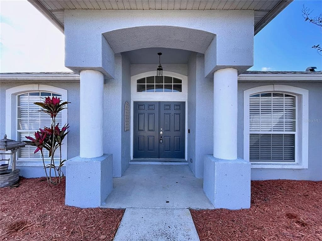 162 CLOVERDALE ROAD - Interior/Exterior Photo 4 - WINTER HAVEN, FL