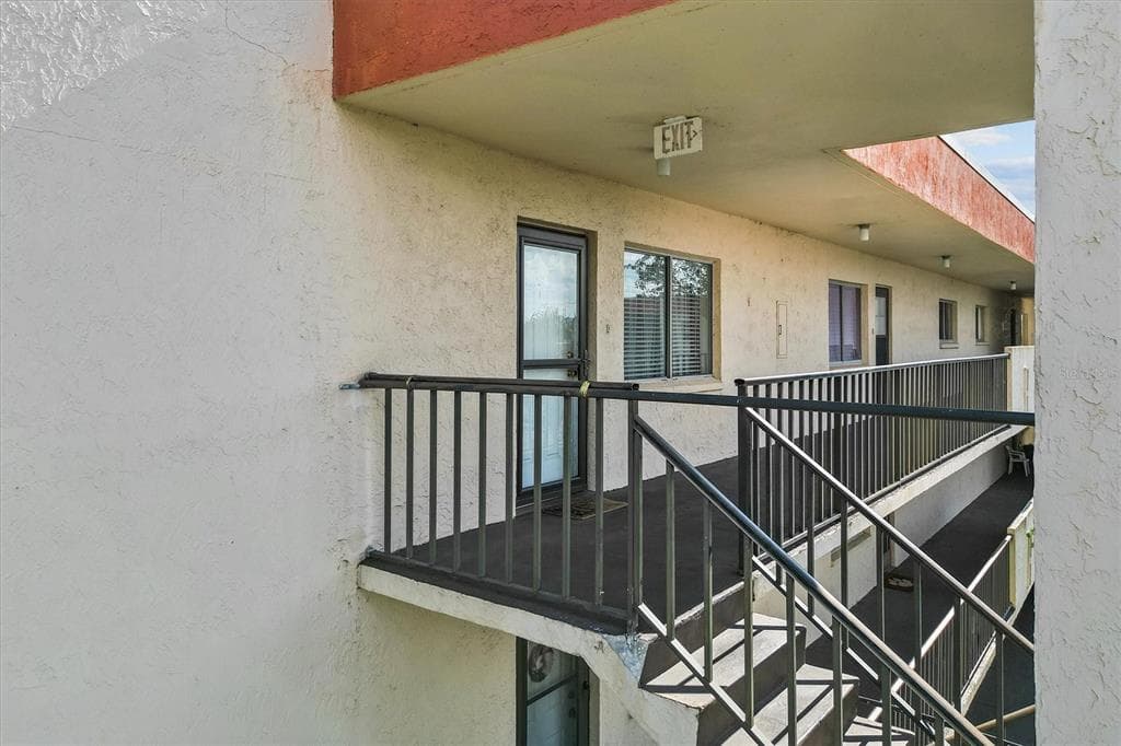 null - Interior/Exterior Photo 3 - LAKELAND, FL