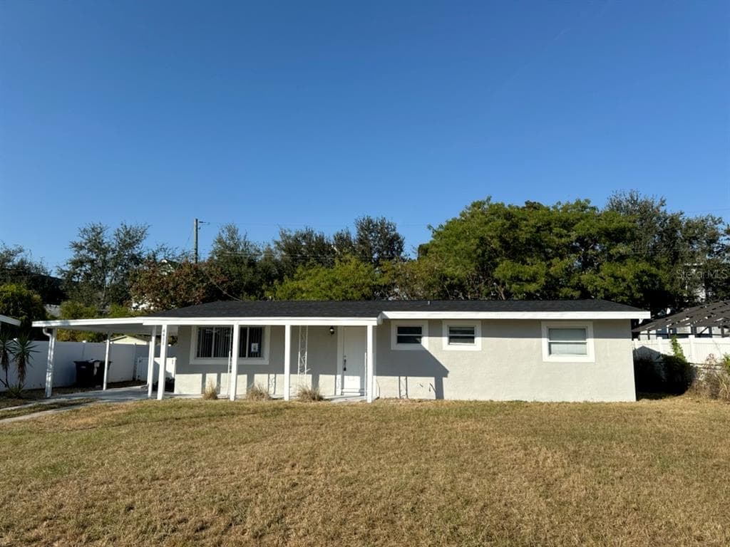 4431 W WALLACE AVENUE