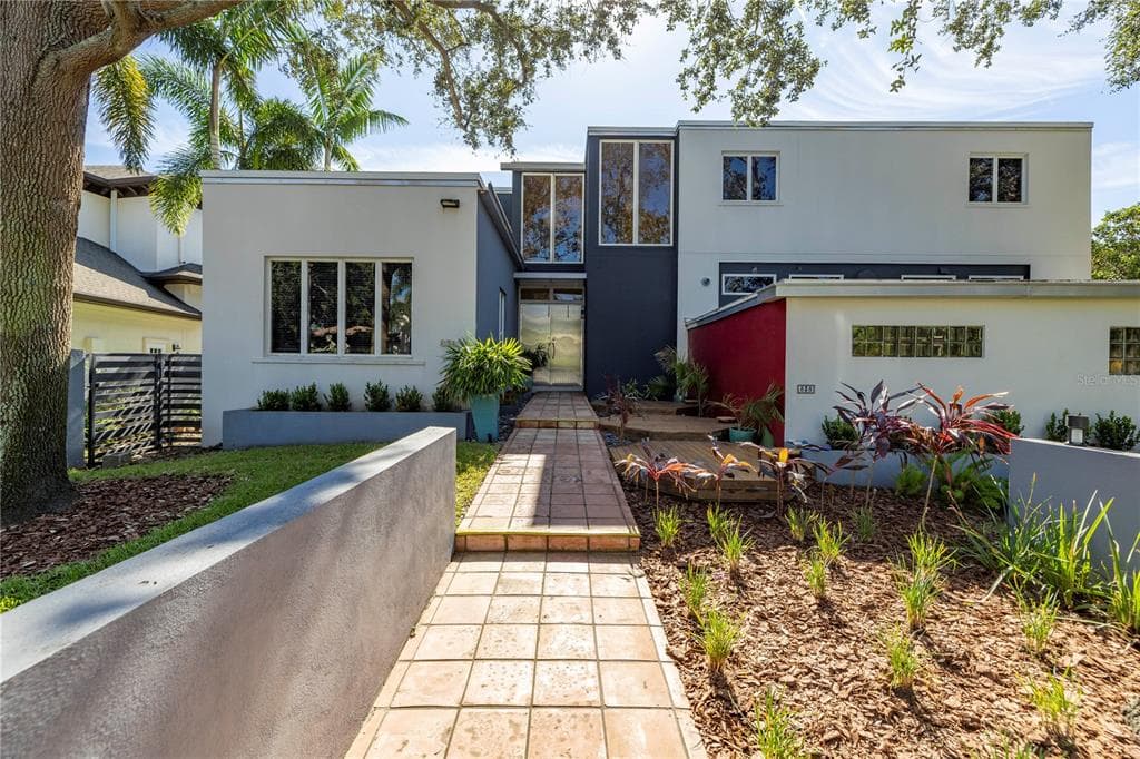 838 MONTEREY BOULEVARD NE