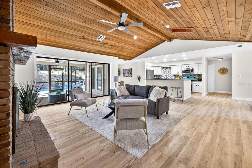 14252 TRINITY ROAD - Interior/Exterior Photo 5 - BROOKSVILLE, FL