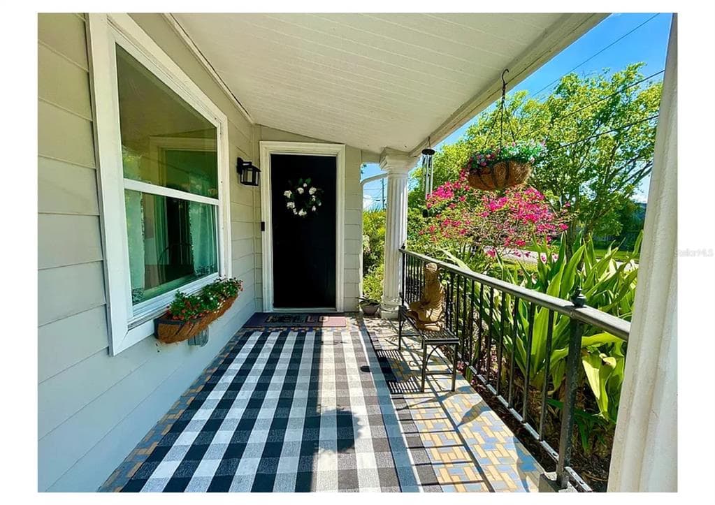 3319 W PAUL AVENUE - Interior/Exterior Photo 3 - TAMPA, FL